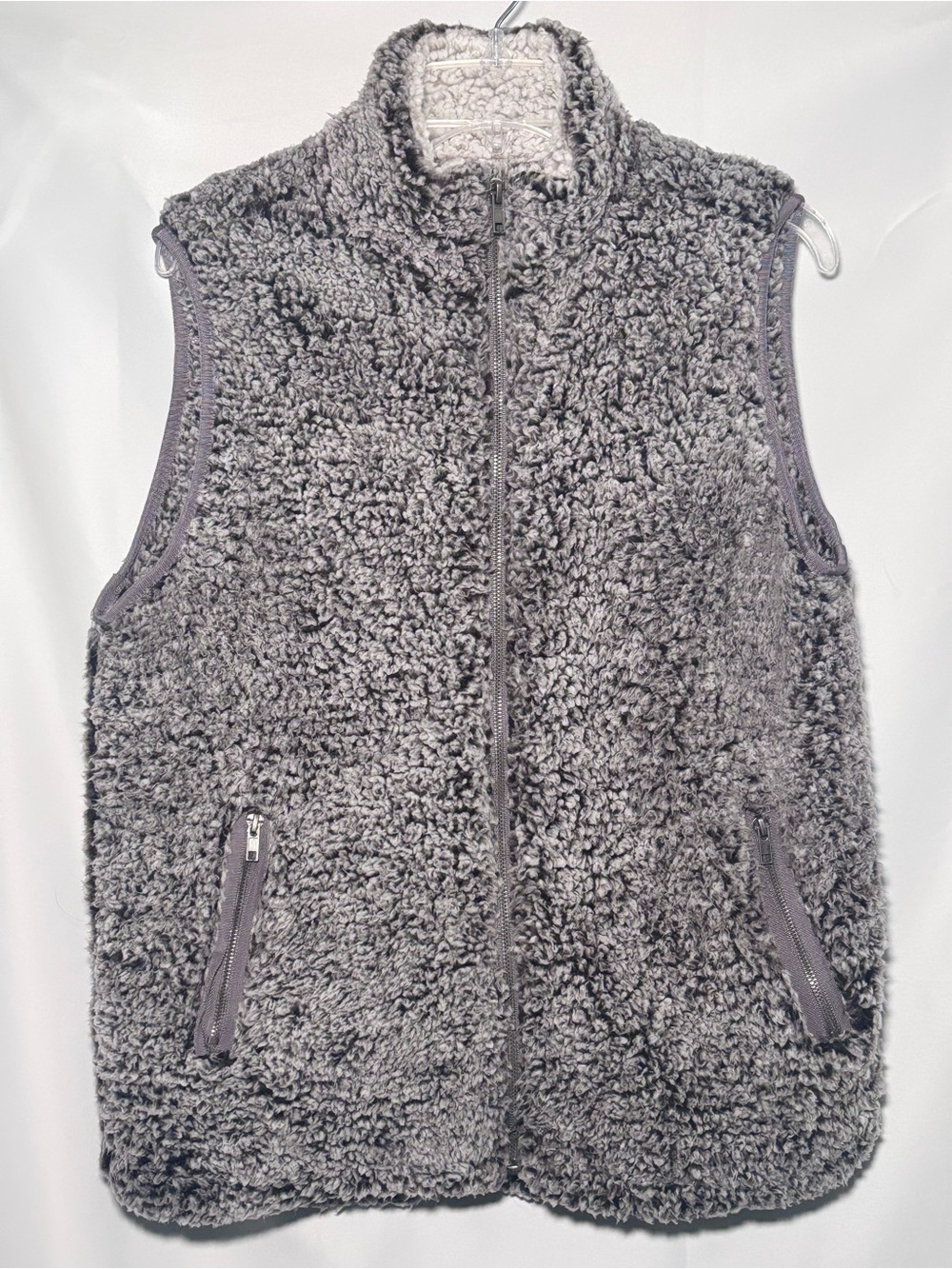 Thread & Supply Frosted Charcoal Sherpa Fill Zip Vest